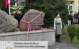 Miejsca pamięci (2)