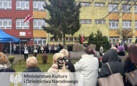 Miejsca pamięci (7)