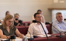Rada Miasta i Gminy Białobrzegi podsumowała rok 2025 Burmistrz Adam Bolek z &nbsp;wotum zaufania i absolutorium (4).jpeg