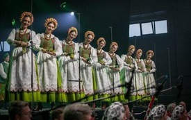 Mazowsze&rdquo; w Białobrzegach. Muzyczne święto na jubileusz 50-lecia kultury i 35-lecia powstania Białobrzeskie Towarzystwo Kulturalne  (24)
