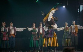 Mazowsze&rdquo; w Białobrzegach. Muzyczne święto na jubileusz 50-lecia kultury i 35-lecia powstania Białobrzeskie Towarzystwo Kulturalne  (1)