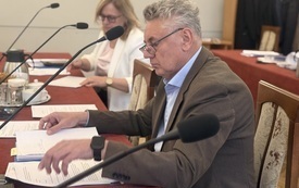 Za nami XXIX Sesja Rady Miasta i Gminy Białobrzegi (3).jpeg
