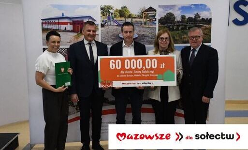 NOWE WIATY PRZYSTANKOWE W GMINIE BIAŁOBRZEGI – WSPARCIE Z BUDŻETU MAZOWSZA